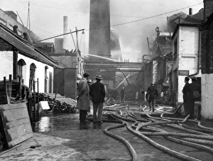 Blitz in London -- firefighters at work in Bermondsey, WW2