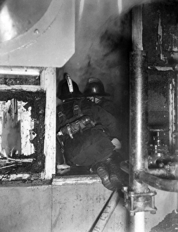 Major fire, Smithfield Poultry Market, London