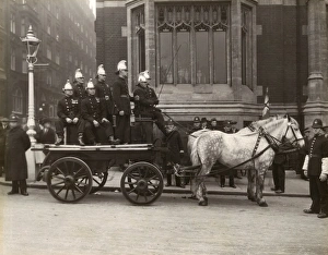 Shand Mason horse-drawn manual pump and crew Shand Mason horse-drawn manual pump and crew